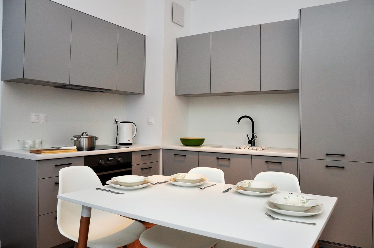 ורשה Prudentia Apartments Moko Residence מראה חיצוני תמונה