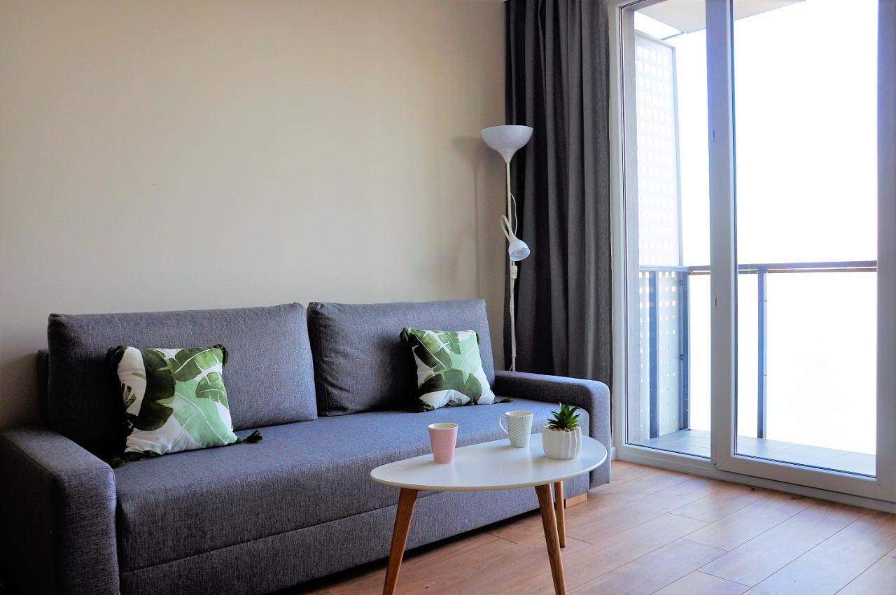 ורשה Prudentia Apartments Moko Residence מראה חיצוני תמונה